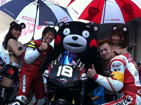 鈴鹿８耐ラベレッツアスピード＆くまモン 028.JPG